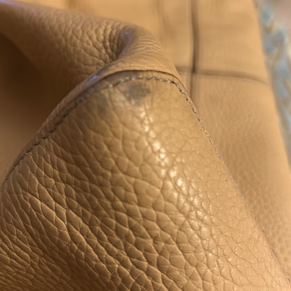 Kate Spade Tan Leather Shoulder Bag.   “Look at straps” - Picture 9 of 10